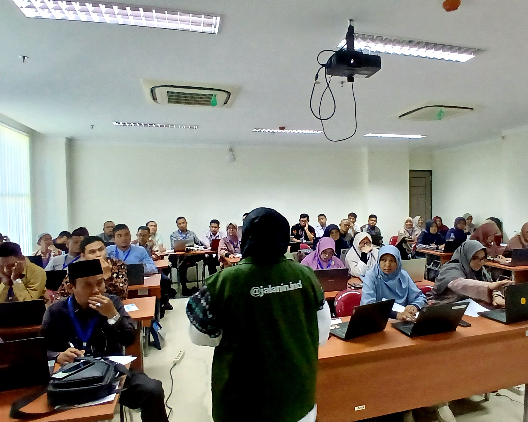 1001457545 4b52216426707ab5d30fae5a7af89556 28 4 2025, 23 fotor